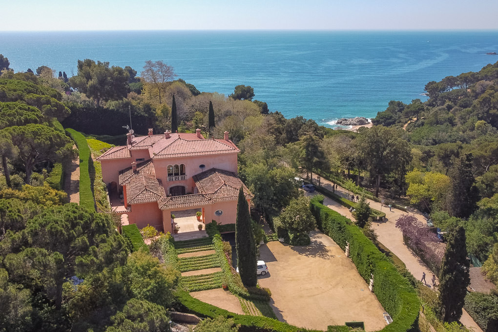 Awesome property with direct access to the sea, Lloret de Mar