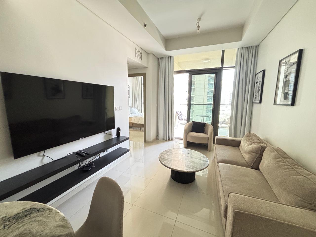Family Friendly | Vacant | Modern Living