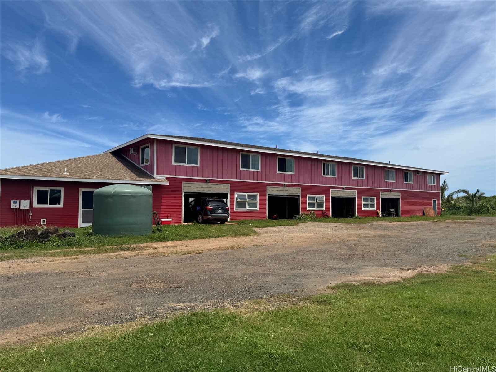 North Shore of Oahu Agricultural Barn!