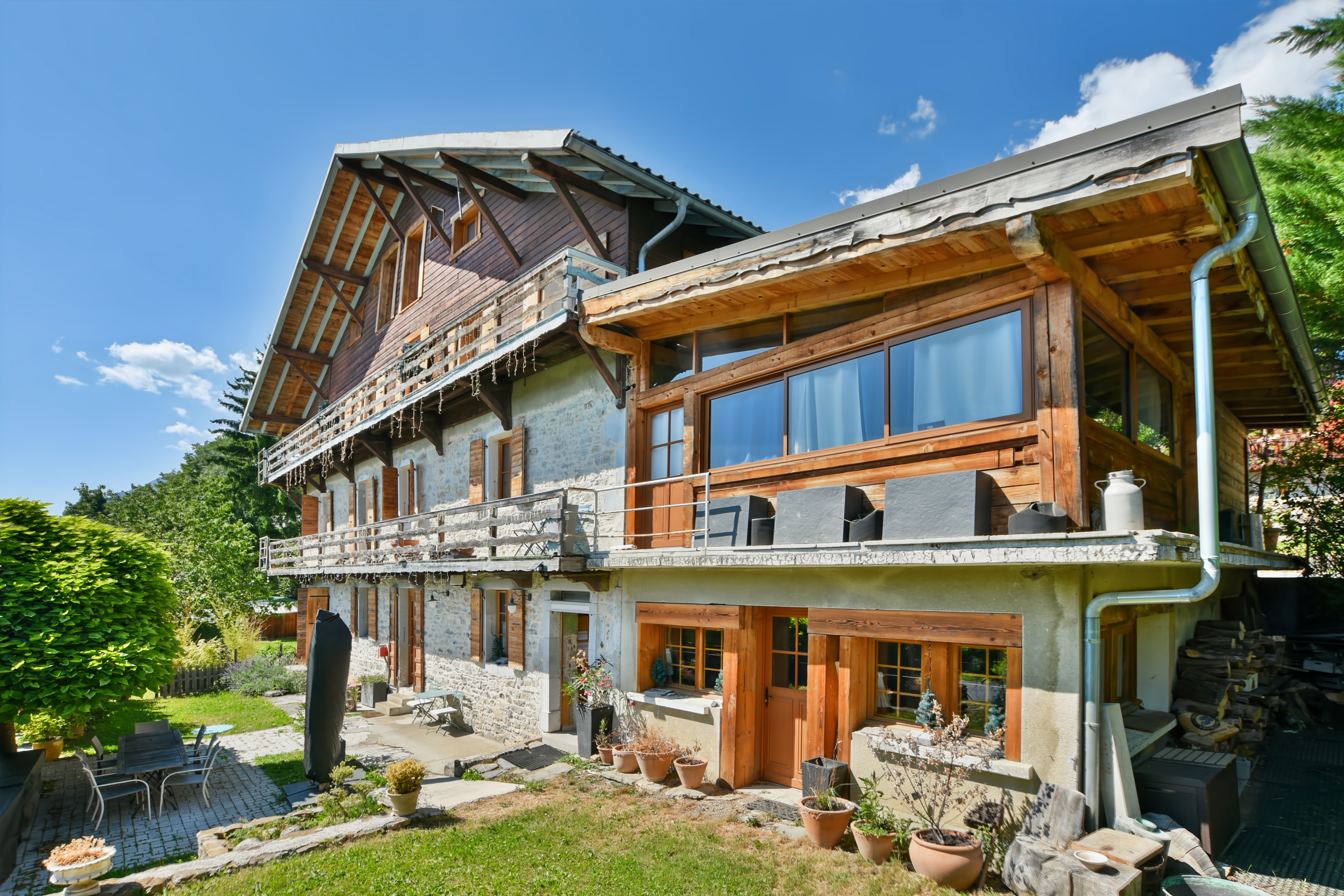 Exceptional property with strong tourism and real estate potential