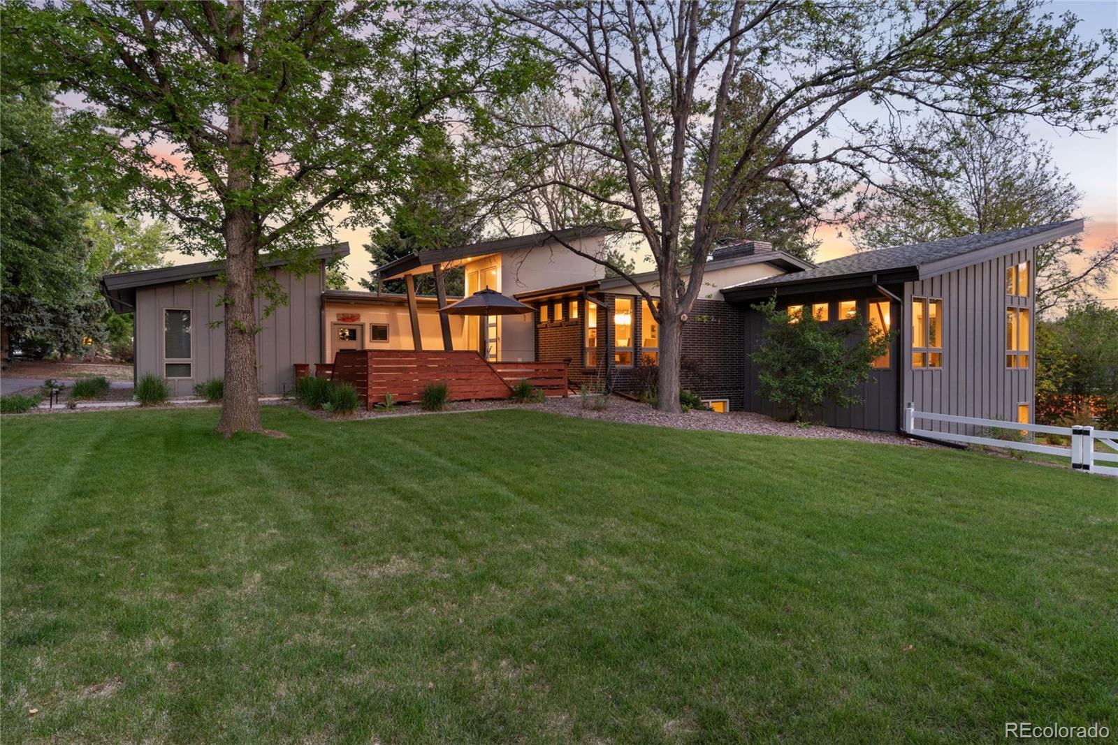 Experience This Mid-Century Modern Masterpiece