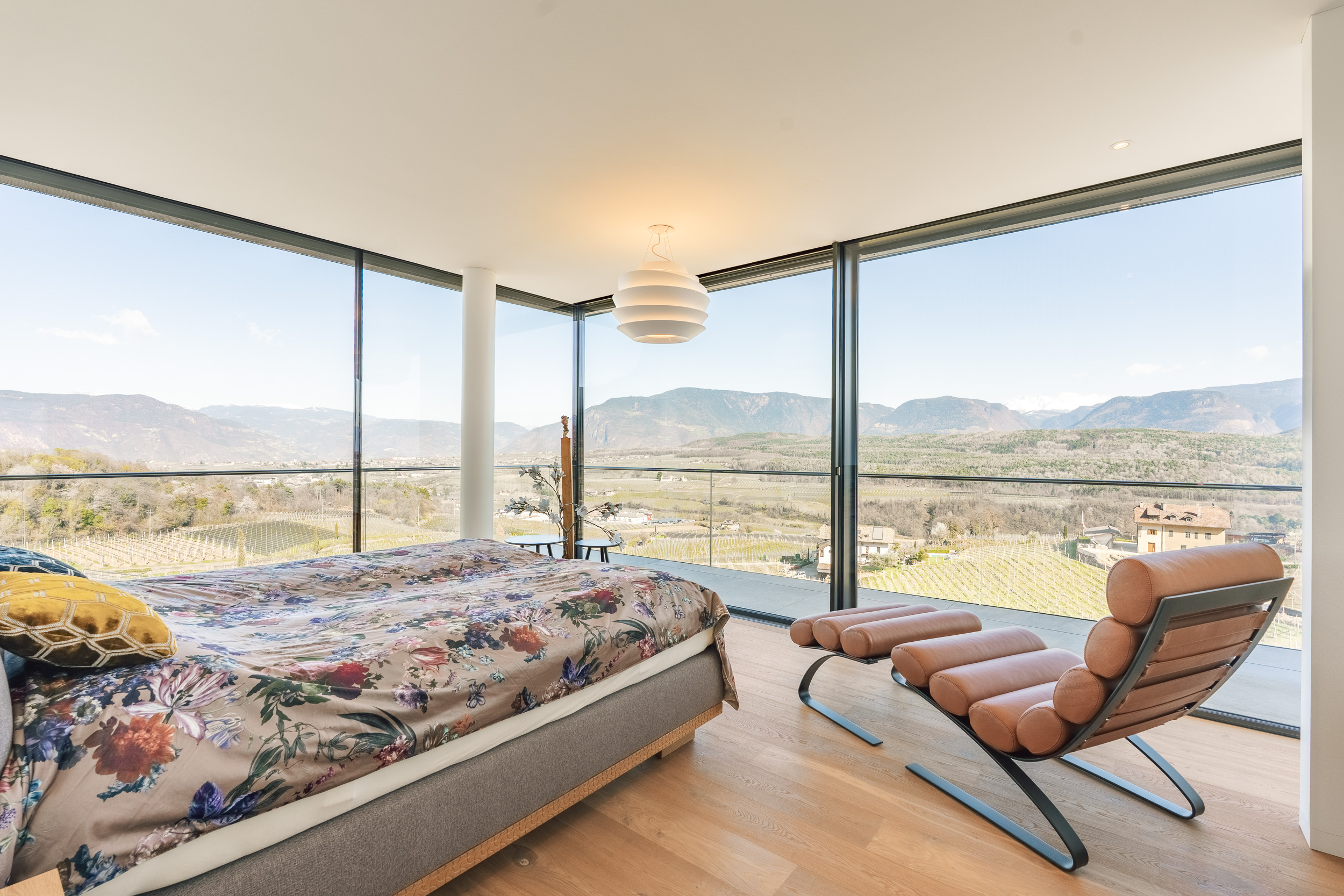Penthouse with Panoramic Views of Exceptional Exclusivity
