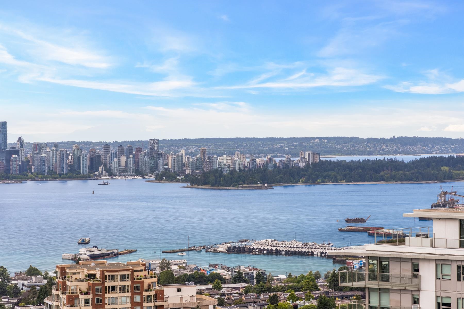 UNMATCHED PANORAMIC VIEWS