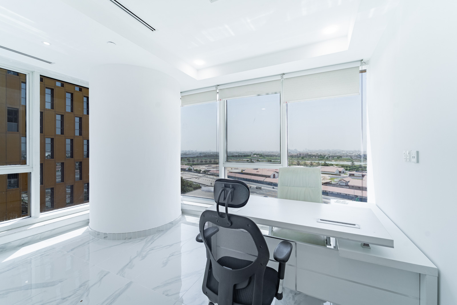 New Fit-Out | Racetrack View | Vacant