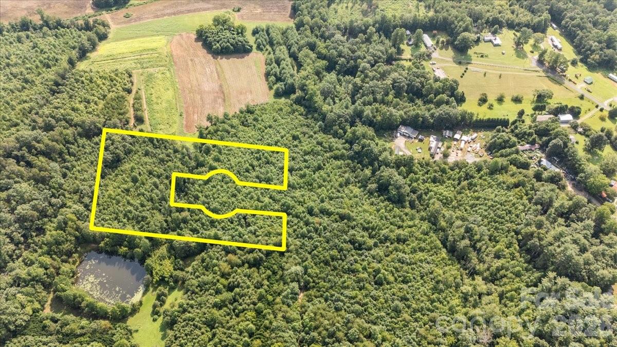 Private 4.81-Acre Homesite Near Lake James