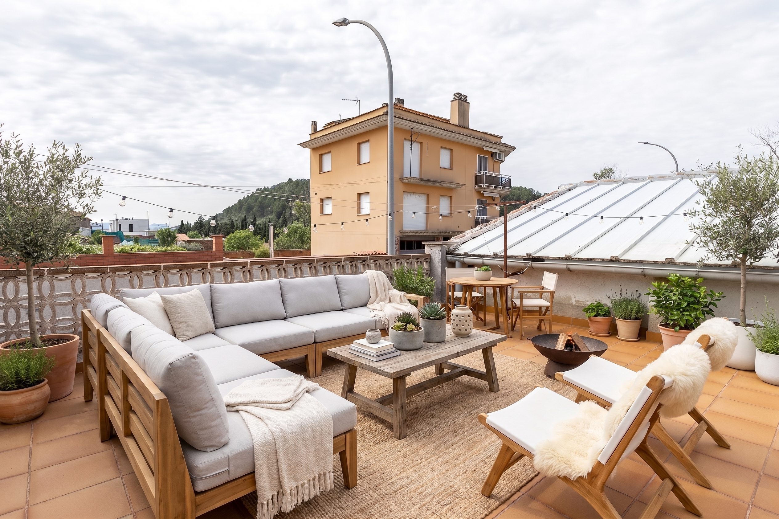 Casa con alma, entorno natural y una terraza para vivirla
