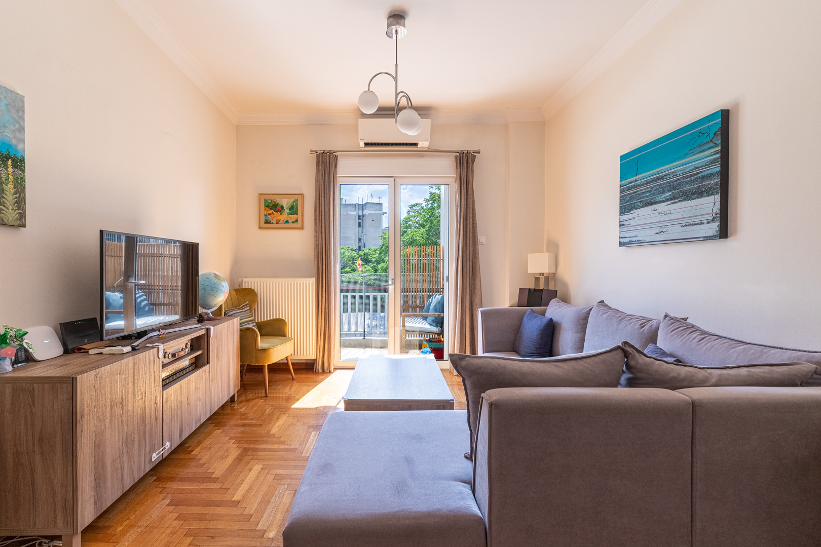 Renovated 3rd floor apartment with Parthenon Views in Koukaki