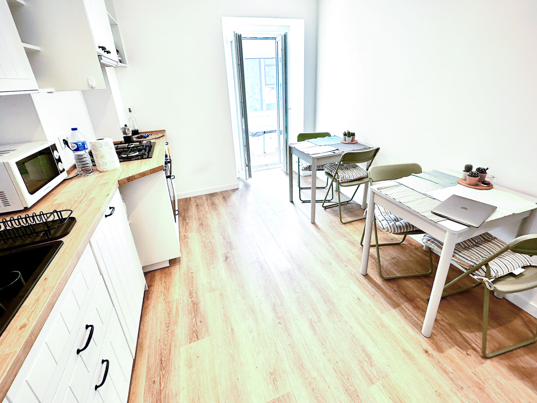 Furnished T5 in Arroios