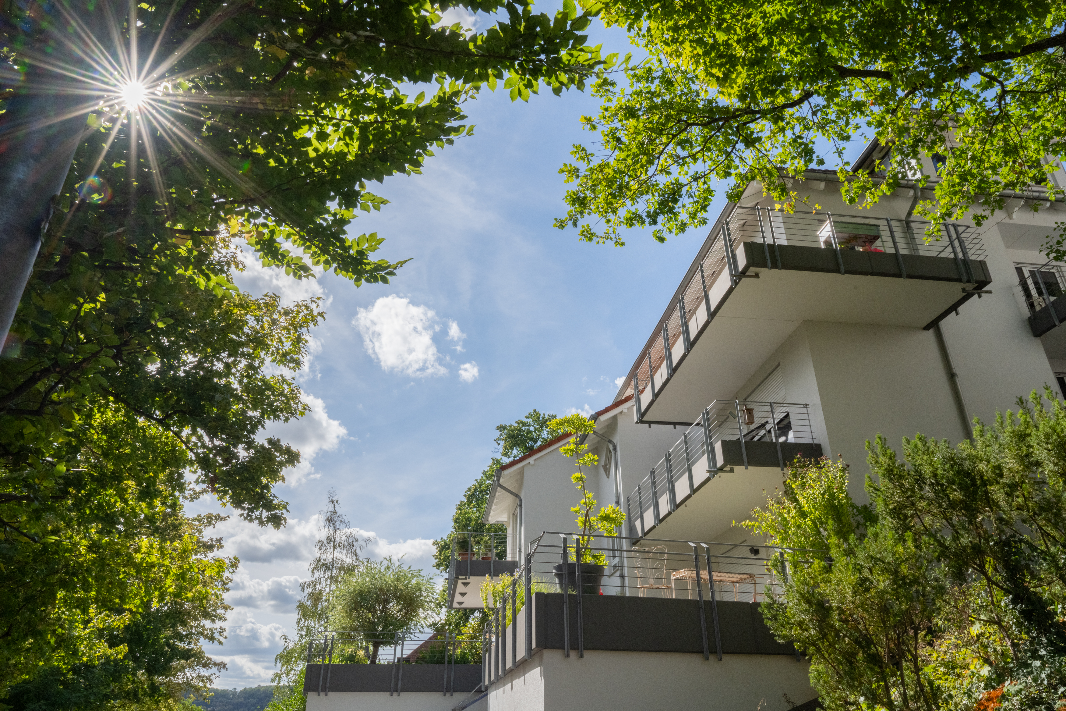 Wohnen auf zwei Ebenen: Charmante Maisonette-Wohnung in Saarbrücken - St. Arnual