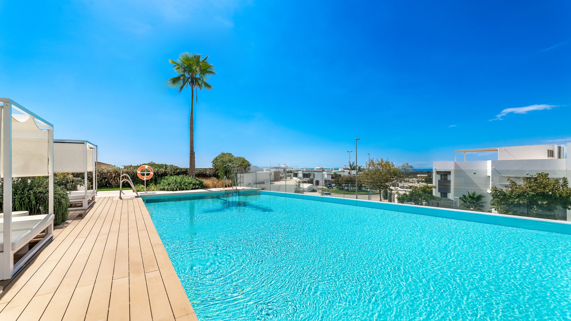 Exclusive Sophisticated 3-Bedroom Apartment with Sunset Views in Soul Marbella