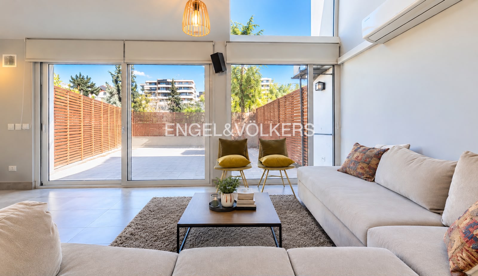 Exclusivo Townhouse sector Las Pircas