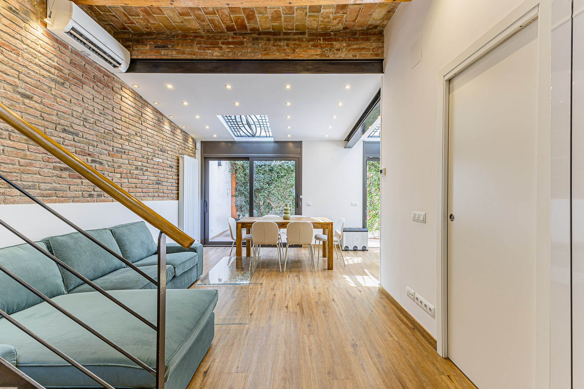 Wonderful vacation home with terrace