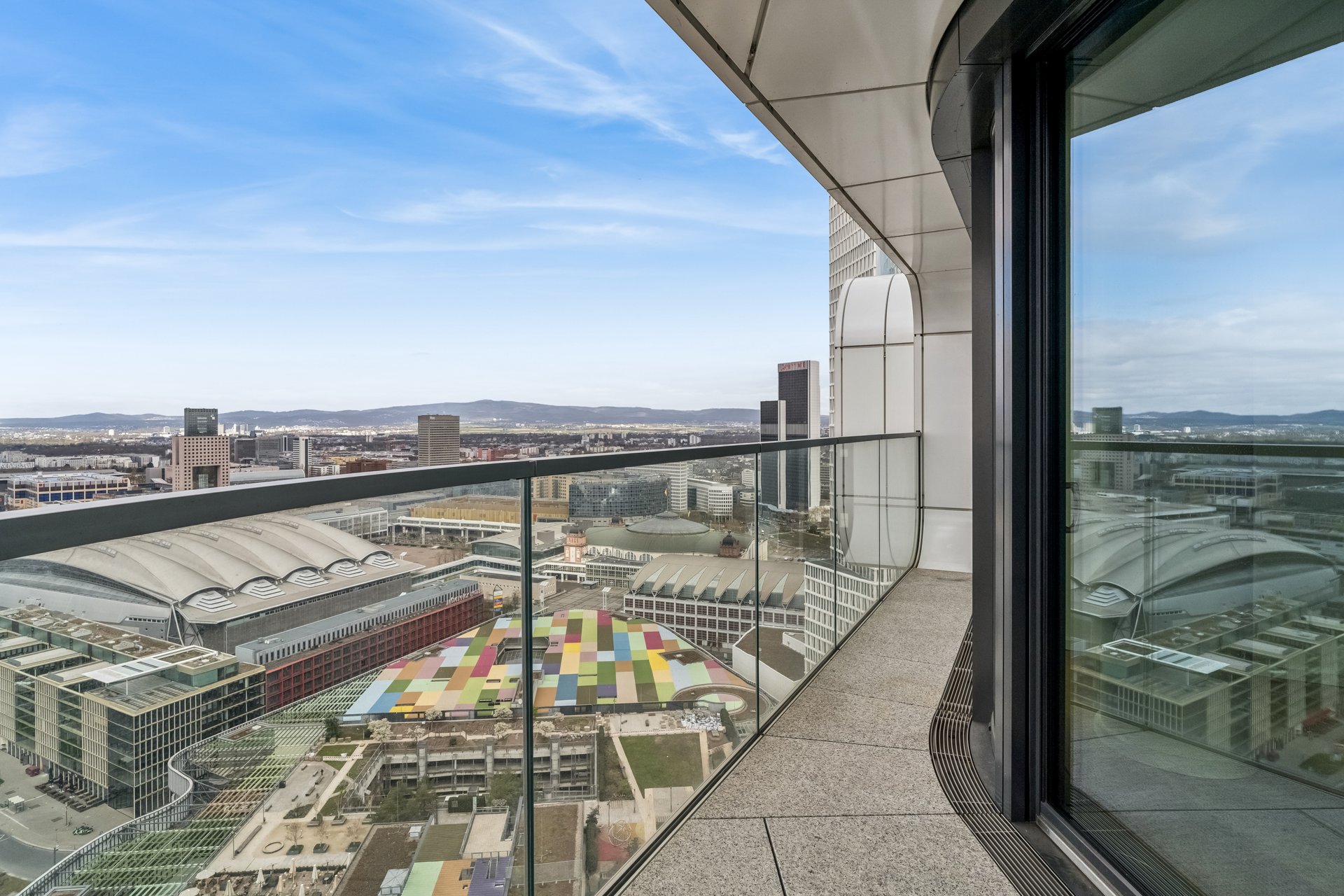 Sunset Views & City Luxury: A 29th-Floor Jewel in Grand Tower Incl. Parking