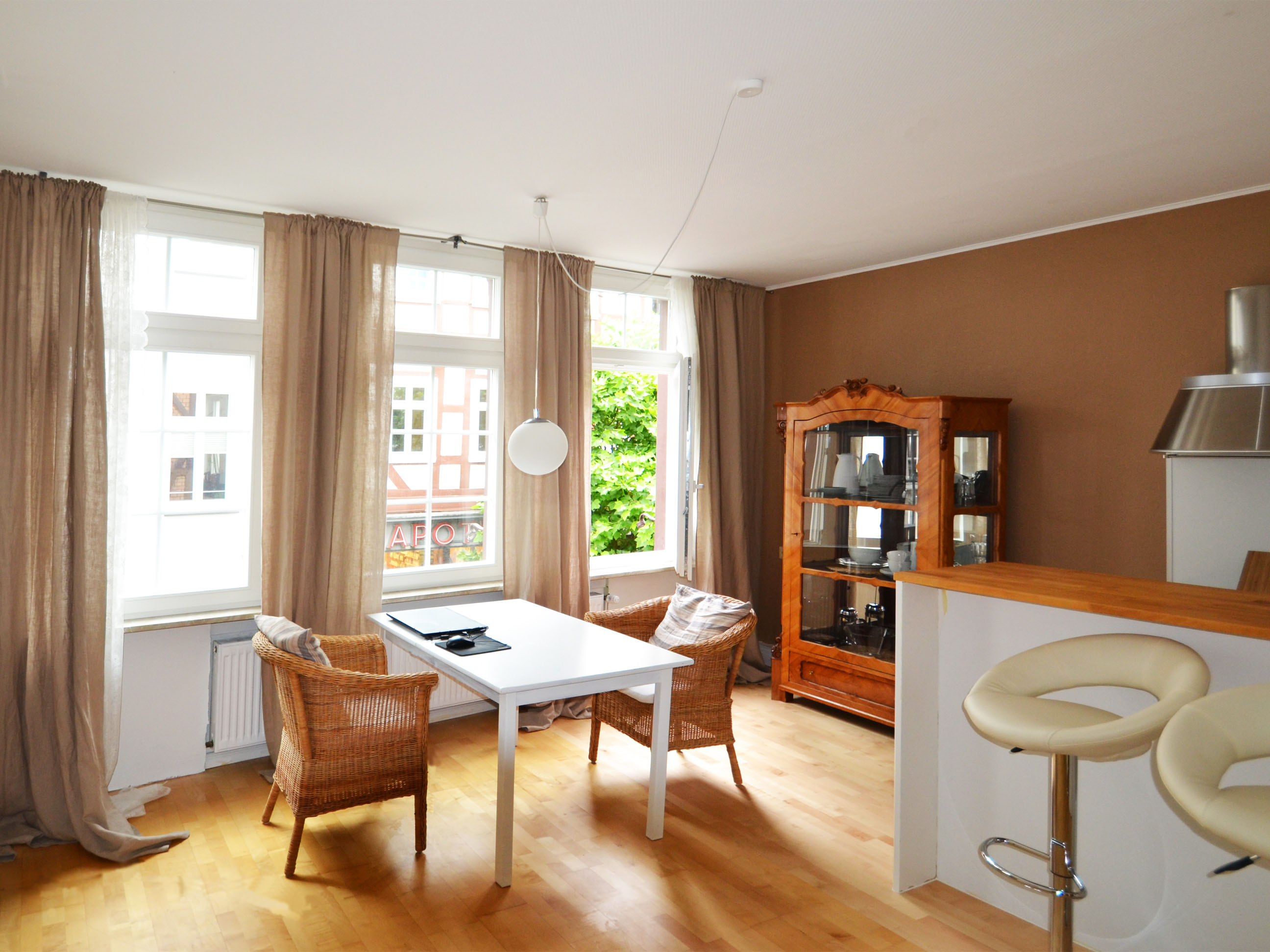 Stilvolles Single-Appartement im Zentrum - voll möbliert