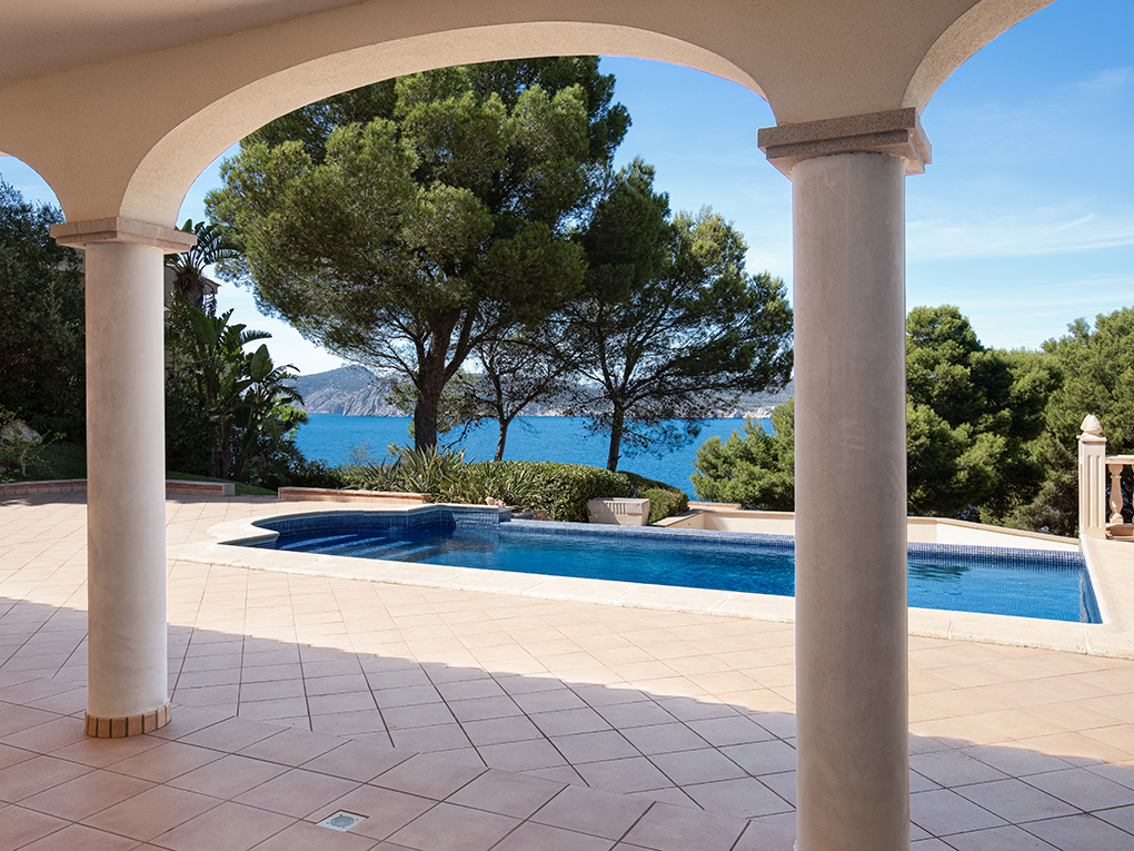 Sea view villa in Santa Ponsa