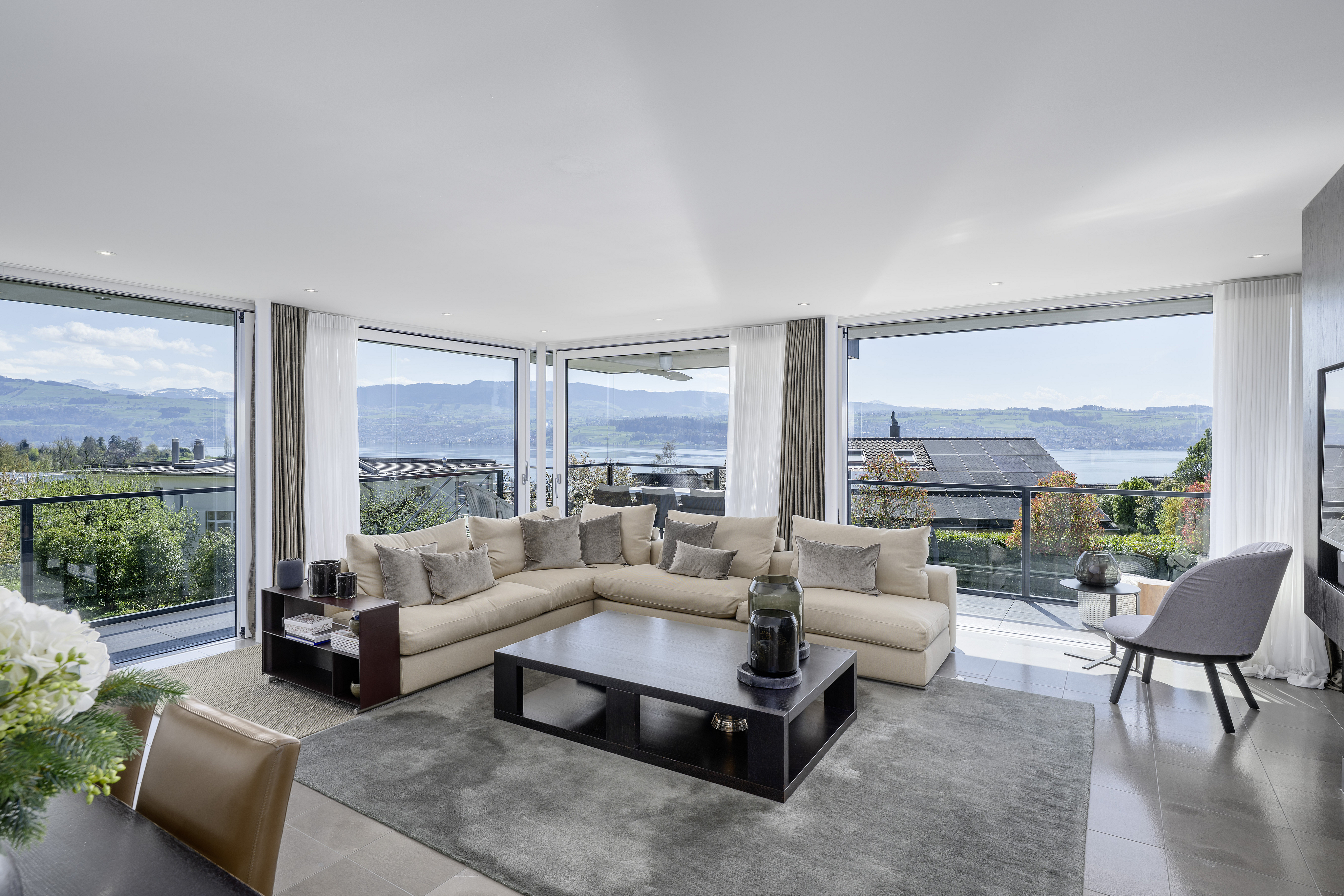 Ihr Logenplatz über dem Zürichsee