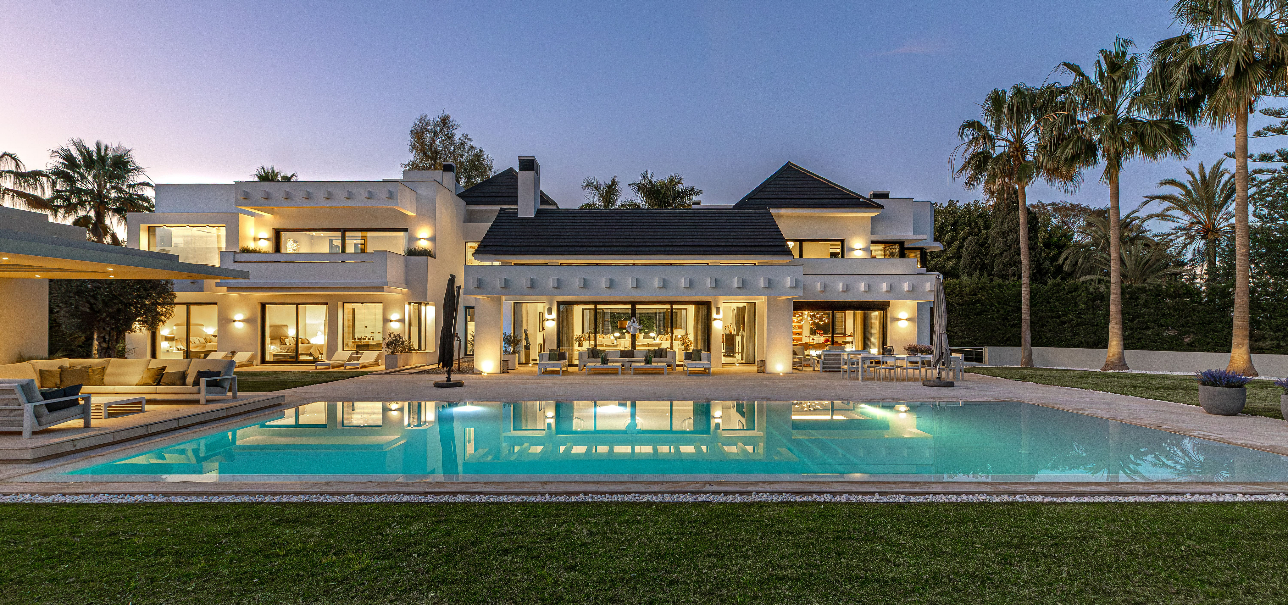 Elegant Modern Architectural Villa with Sea Views, Steps from the Beach