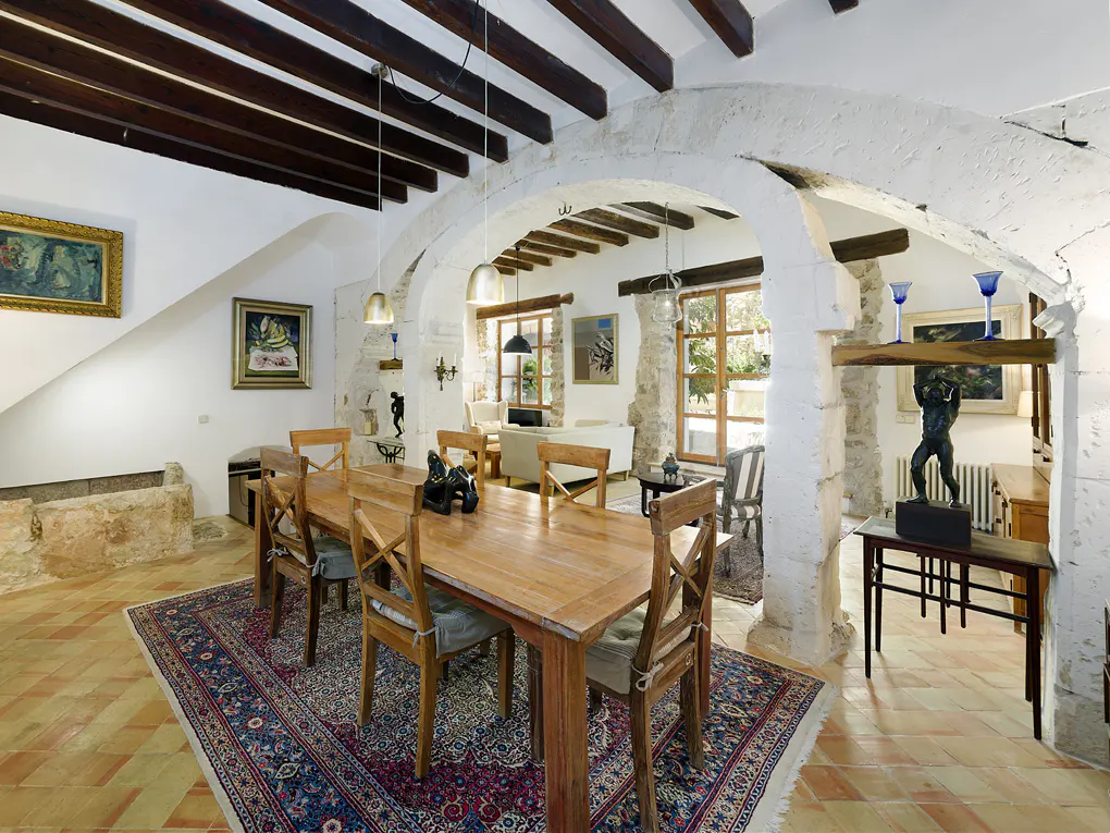Historic townhouse extensively renovated in Caimari