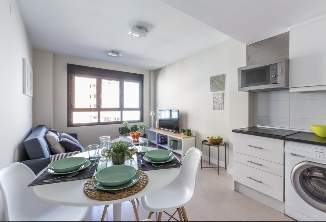 Discover Madrid: duplex penthouse in Tetuán–Valdeacederas with private terrace and elevator. Ideal for living or investment.