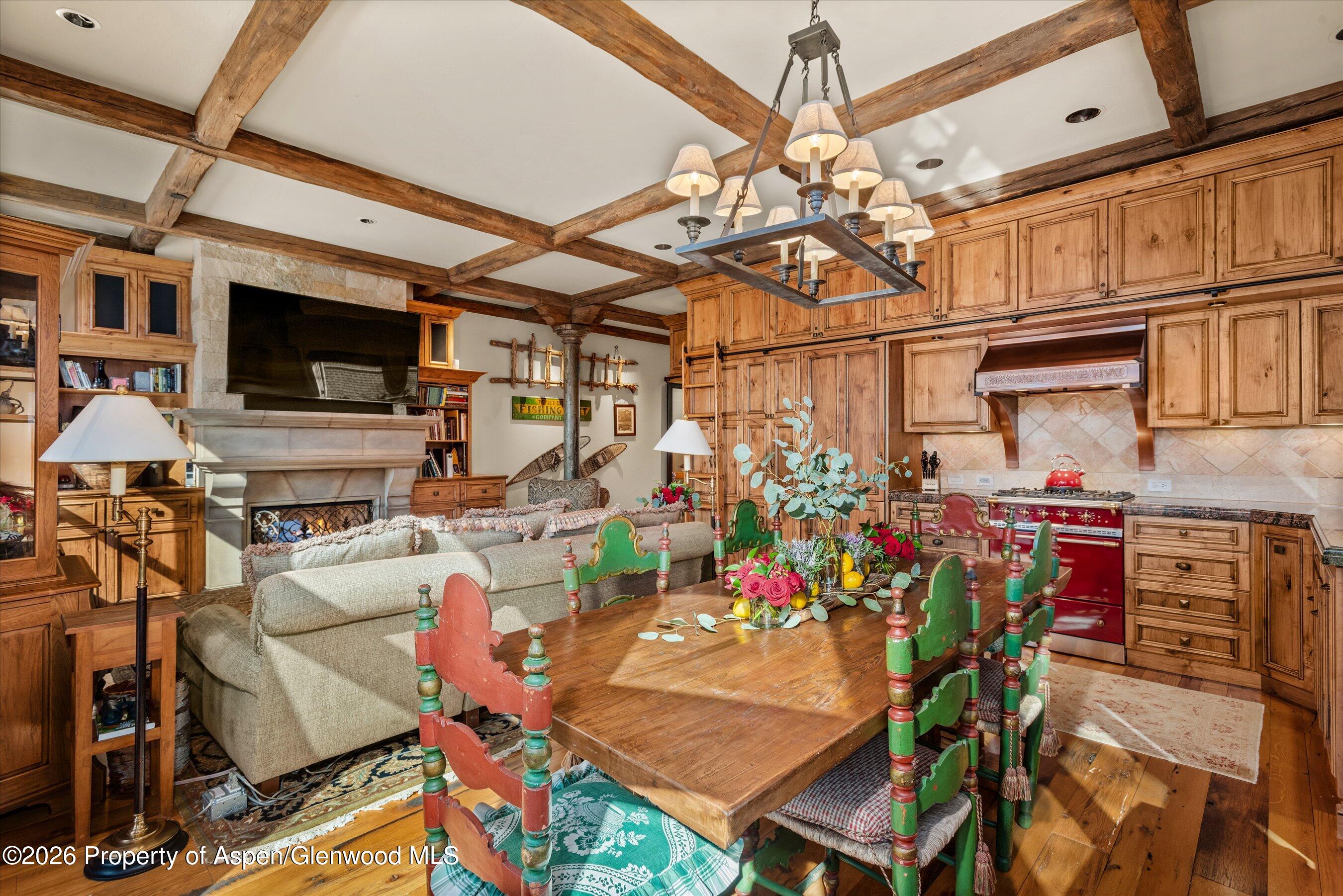 Roaring Fork Views and Authentic Mountain Finishes