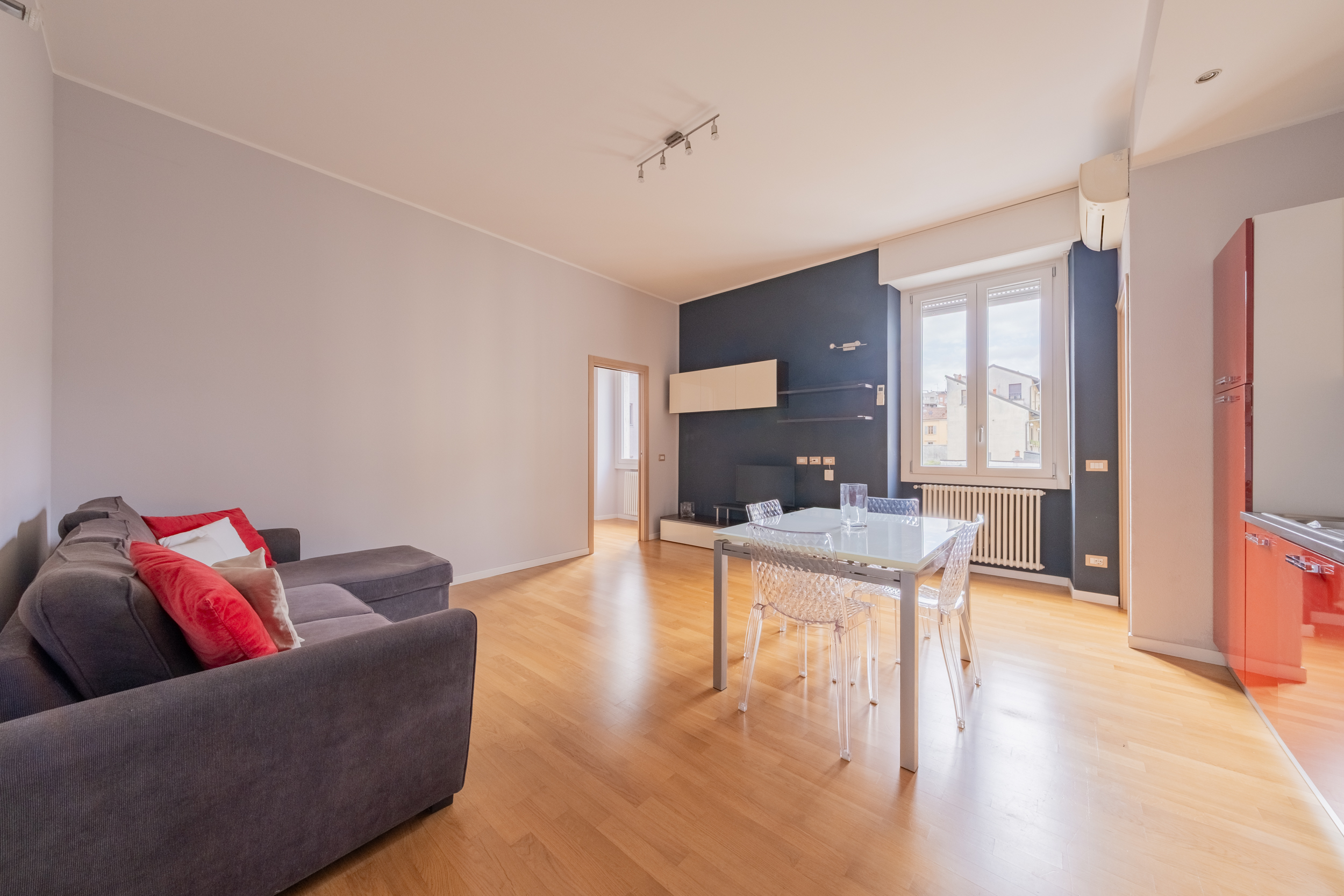 Bright furnished one-bedroom apartment in the Porta Nuova area
