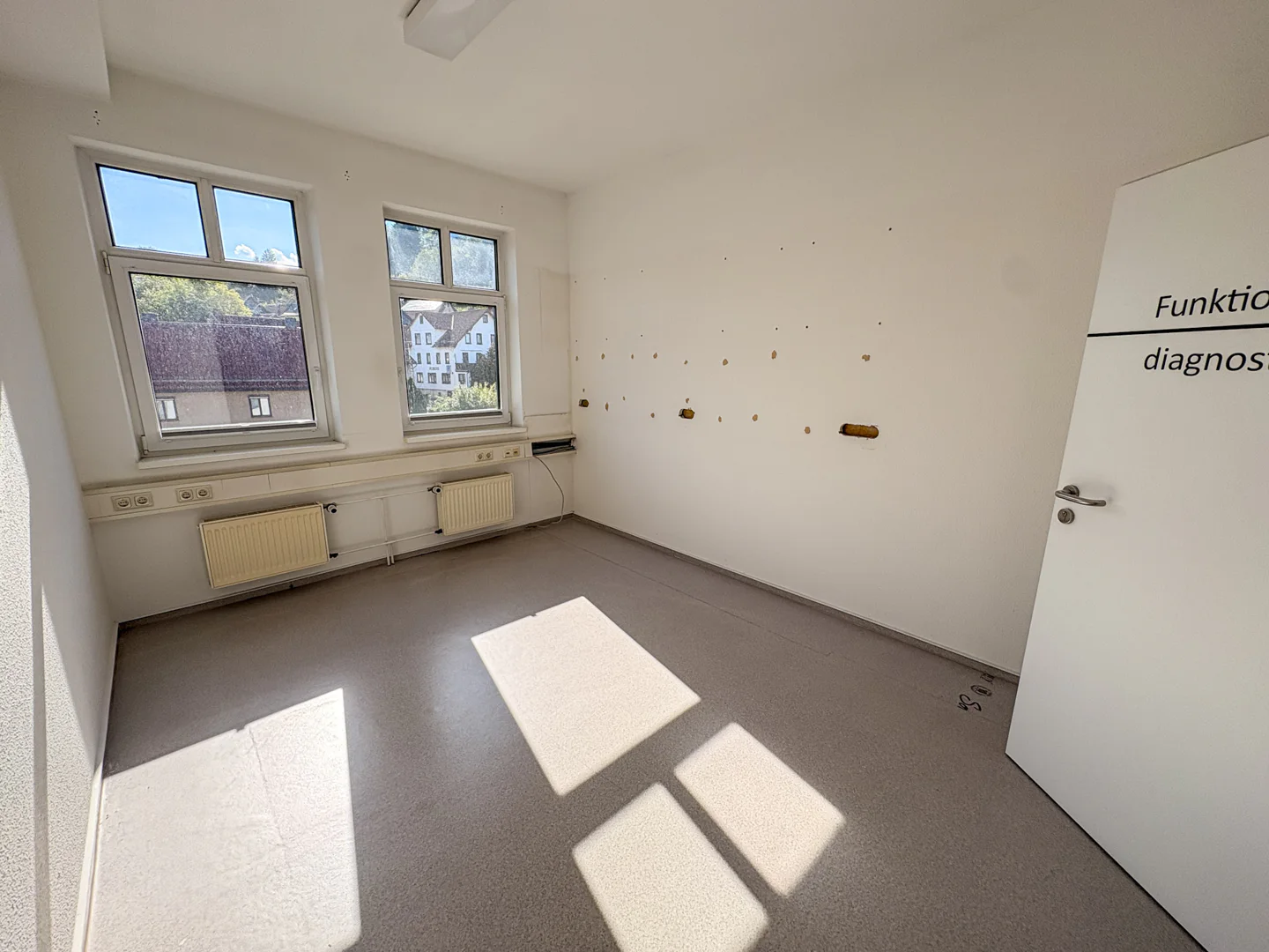 Vielseitig nutzbare Gewerbefläche mit moderner Raumaufteilung - Photo 3