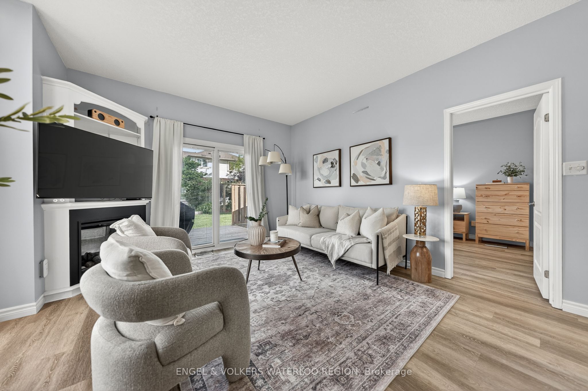 Freehold End-Unit Bungalow Townhome With Private Backyard