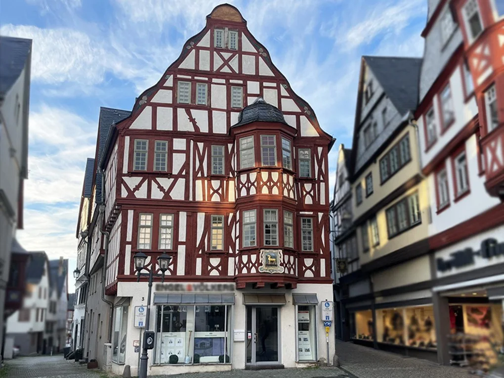 Historisches Wohn- und Geschäftshaus im Herzen der Altstadt