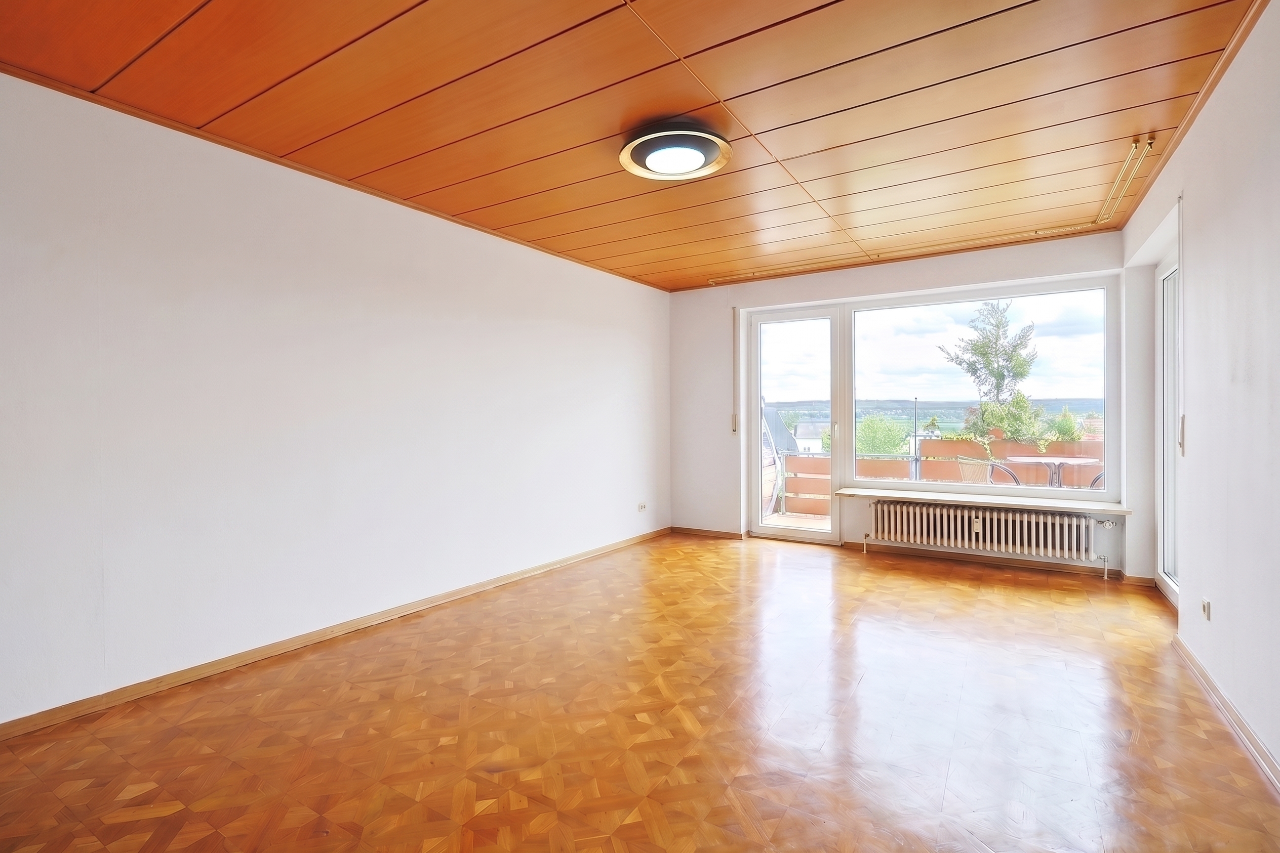 Großzügige 4-Zimmerwohnung mit herrlicher Fernsicht in Maichingen [AI-modified]