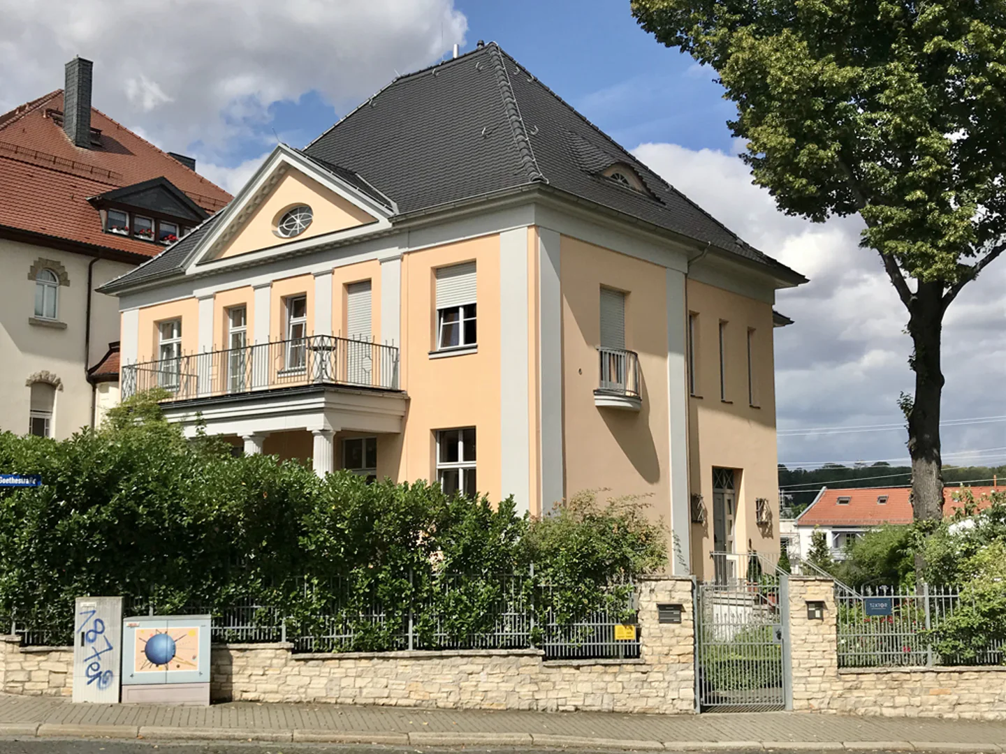 Schickes Büro oder Praxis in repräsentativer Lage im Dichterviertel - Photo 4