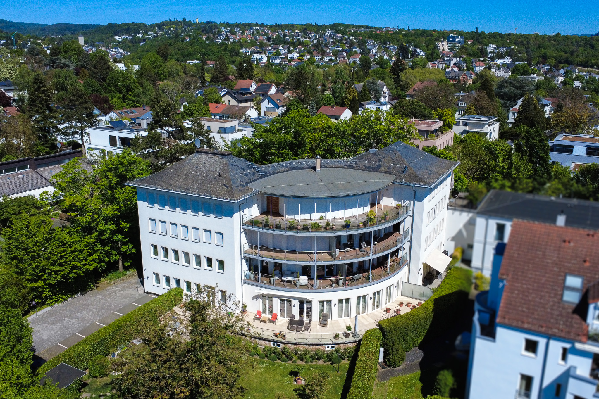 Stilvoll Wohnen auf höchstem Niveau !