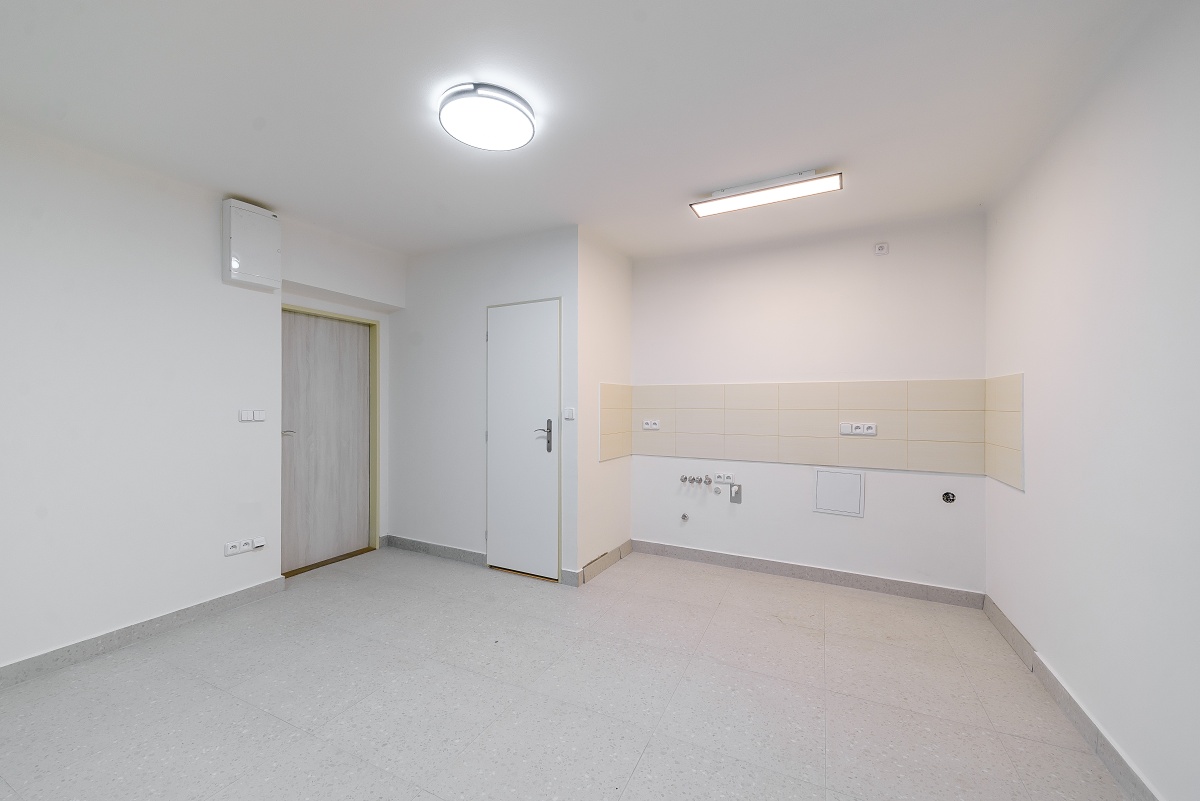 Office or quiet establishment in Vršovice