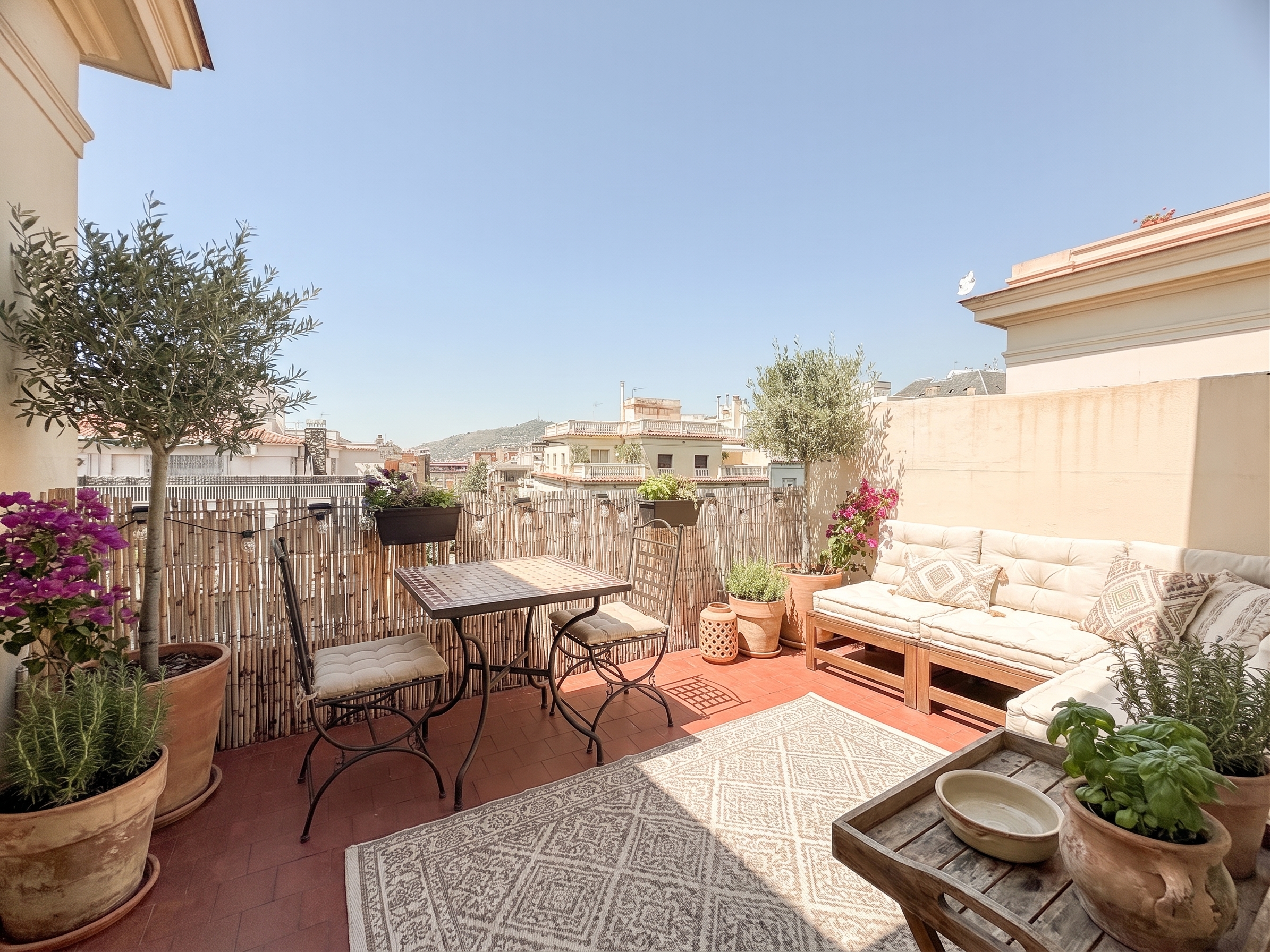 Exclusive penthouse on Mandri Street