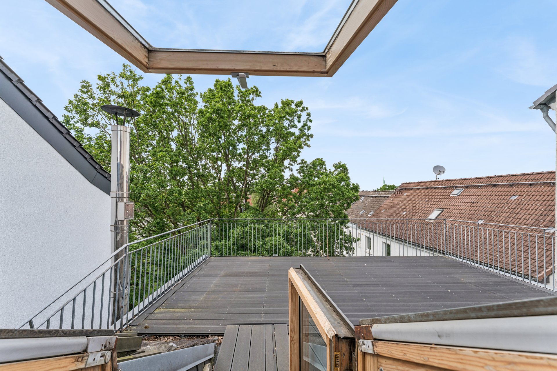 Ruhige Wohnung mit Sonnenterrasse – attraktives Eigentümerdarlehen möglich!