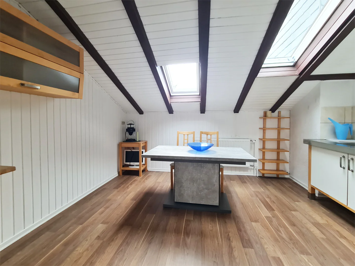 Zwei Zimmer-Wohung • Gartenbenutzung • Stellplatz • ruhige Lage - Photo 3