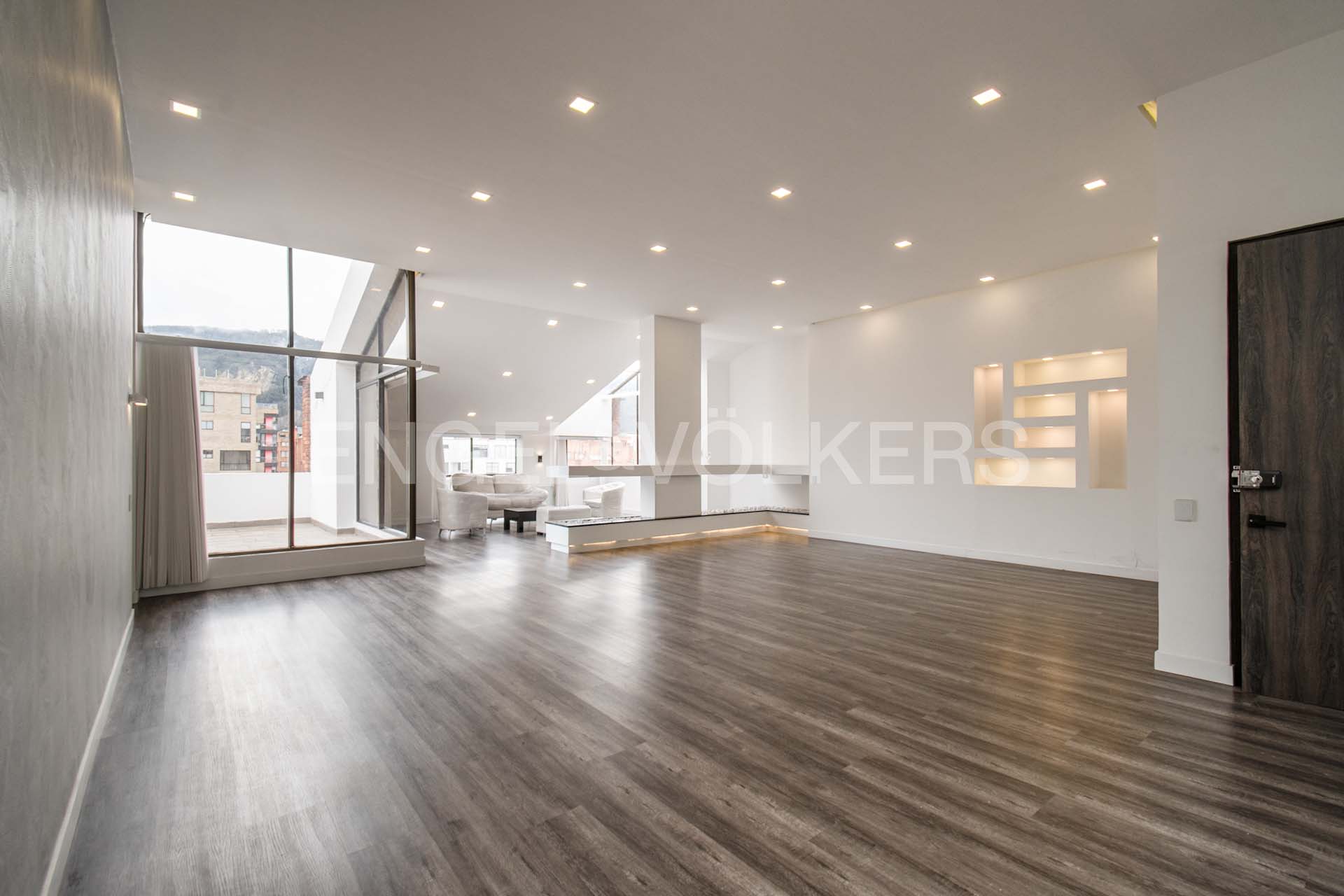 Apartamento con terraza para venta en La Carolina