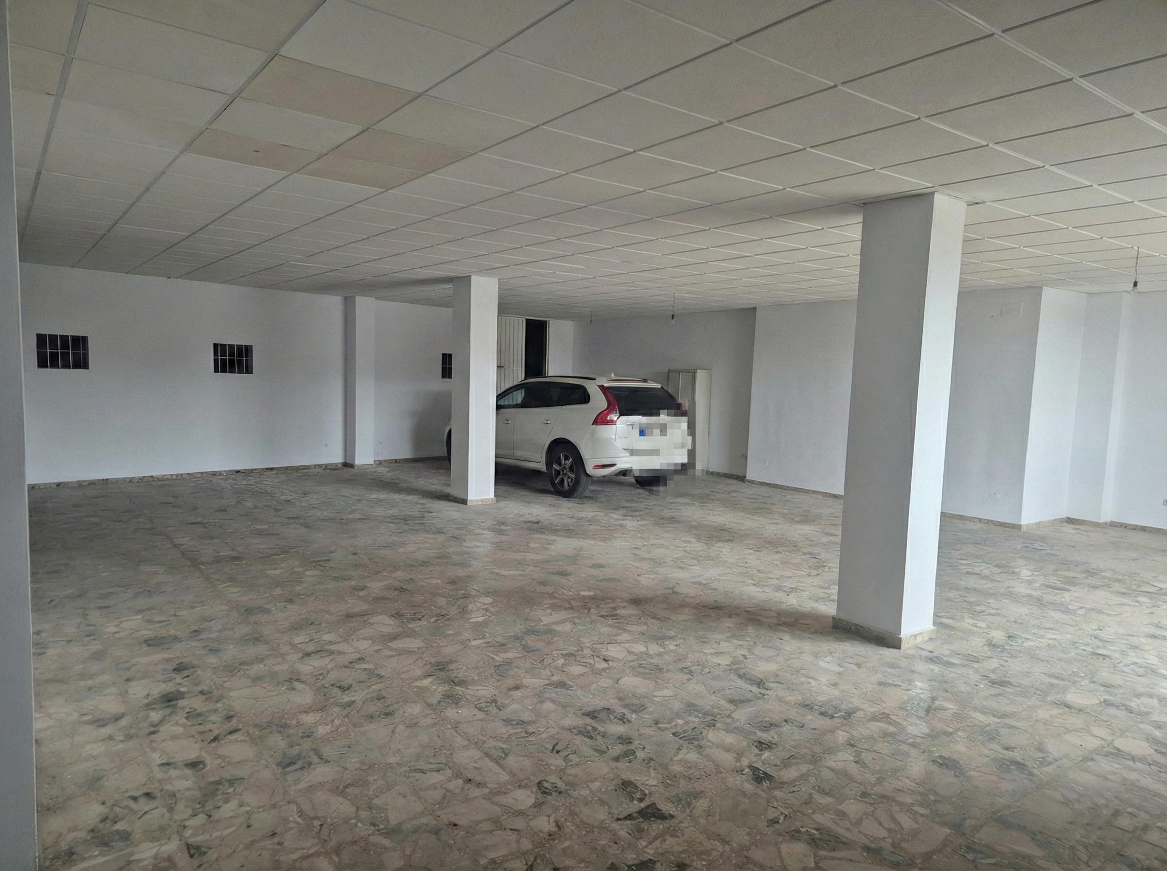 Retail space in the port of Blanes