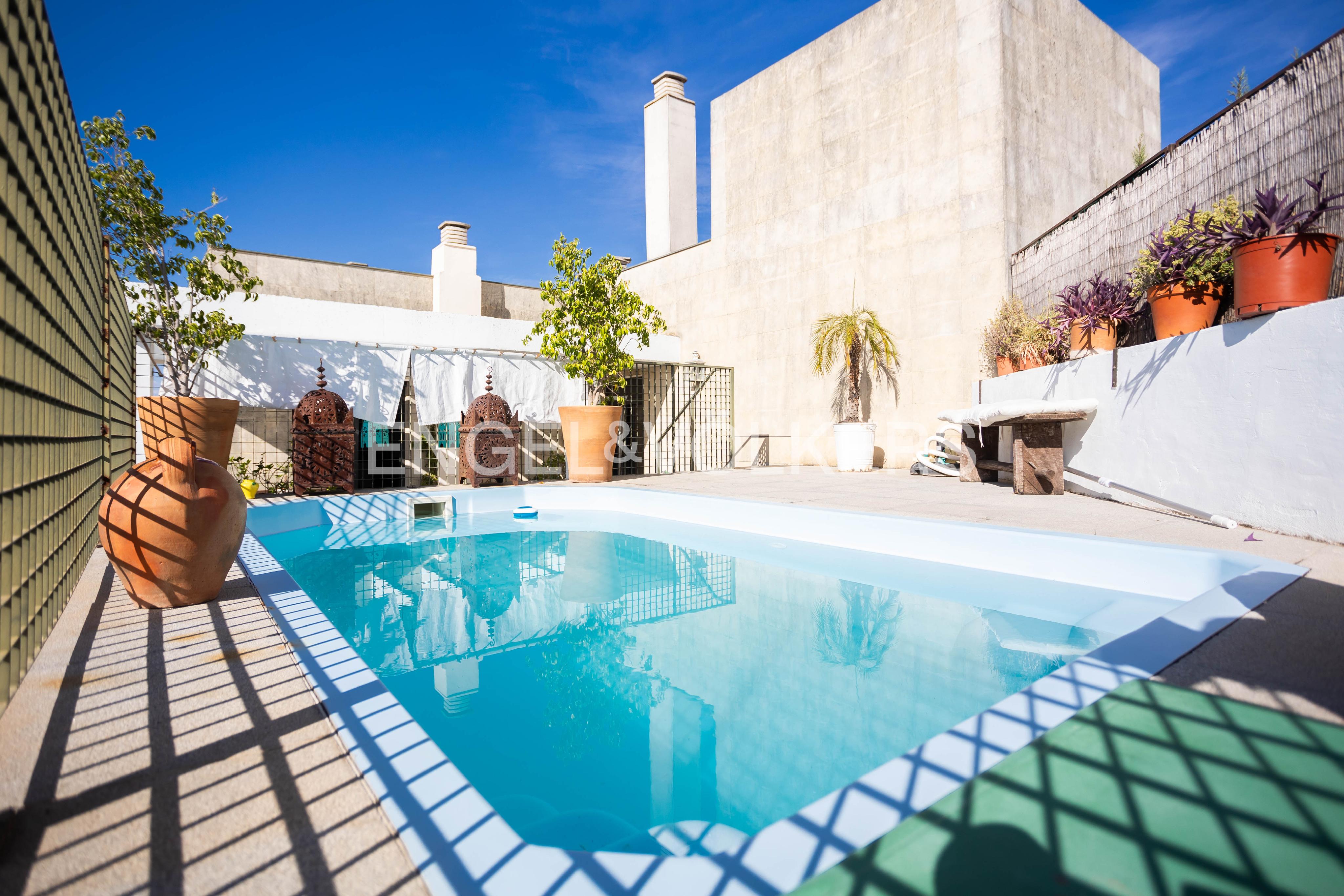 EXKLUSIVES PENTHOUSE MIT POOL IN VEGA DEL REY