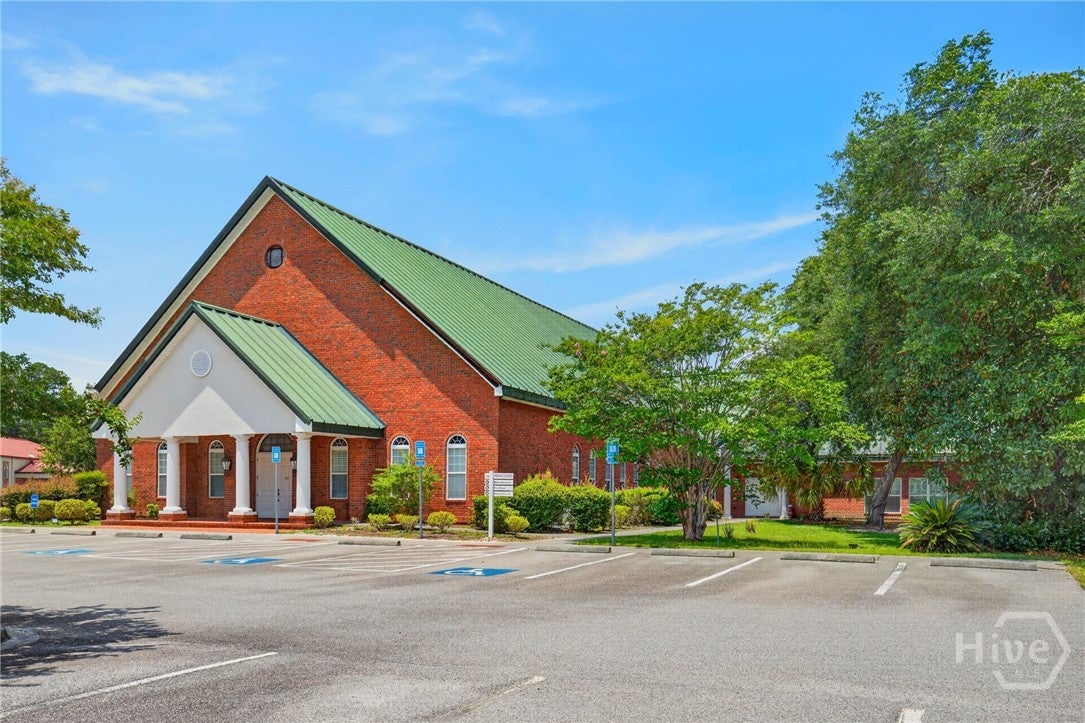Prime 4.32-Acre Commercial Opportunity Along Hwy 17
