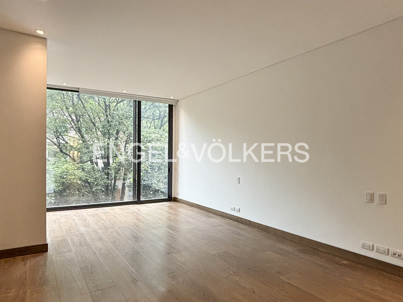 Moderno apartaestudio con Clubhouse para arriendo en Cabrera
