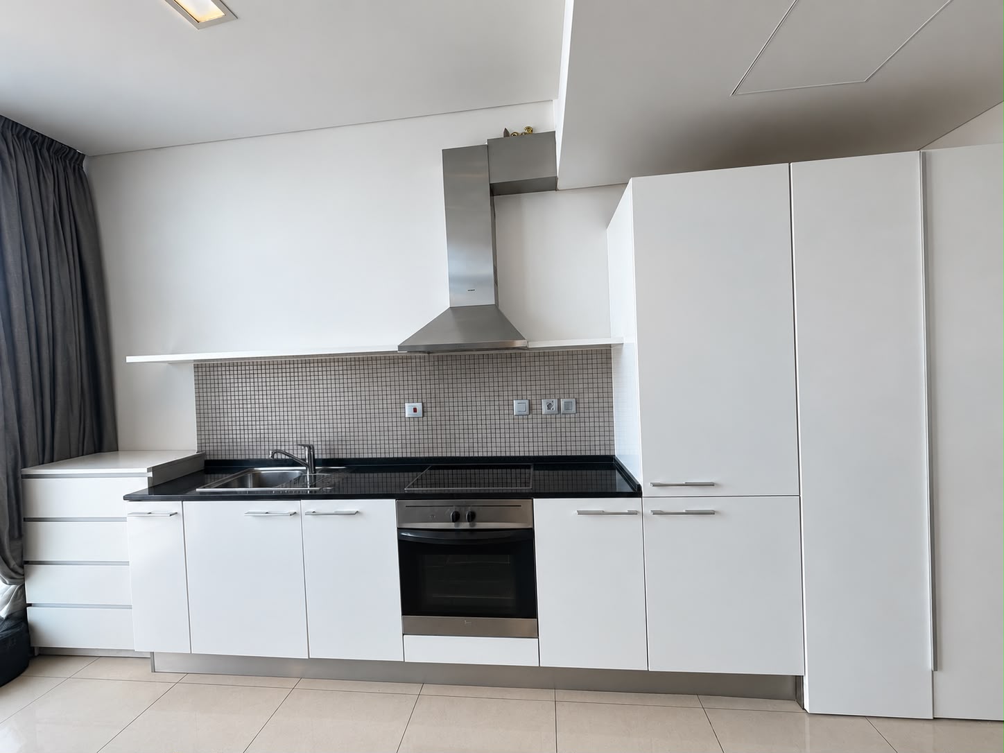 Furnished l Vacant l Strategic Emplacement