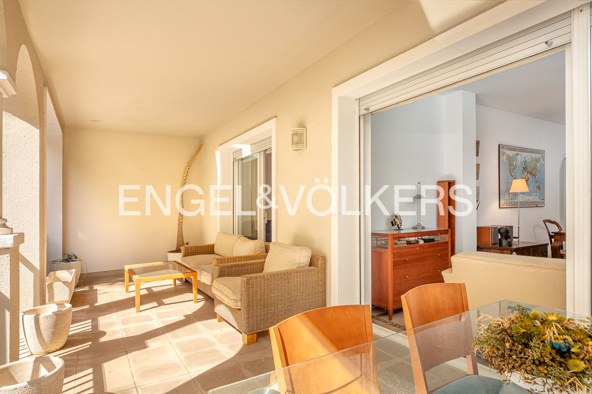 Apartment with two parking spaces near the beach