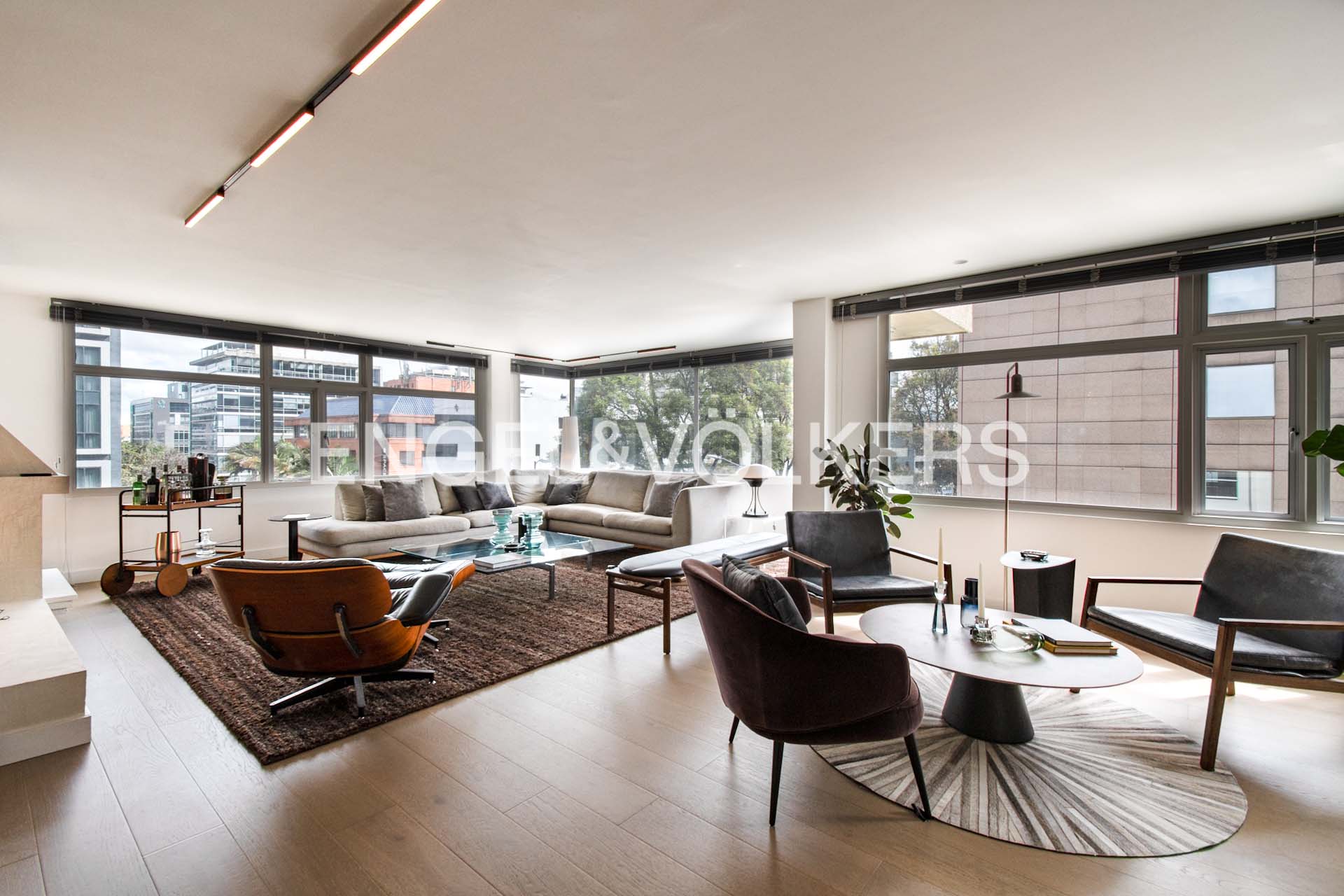 Apartamento remodelado para venta en Chicó Museo