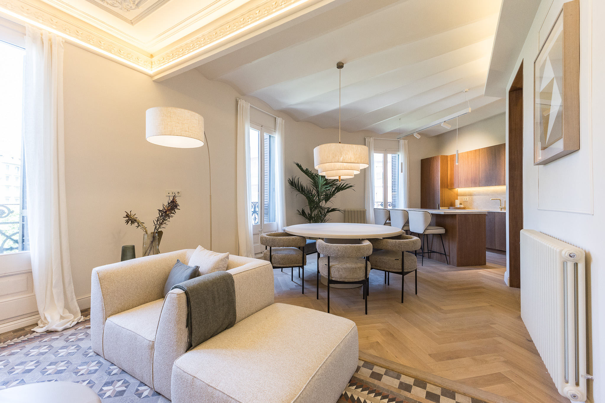 Espléndido piso en Eixample Dret