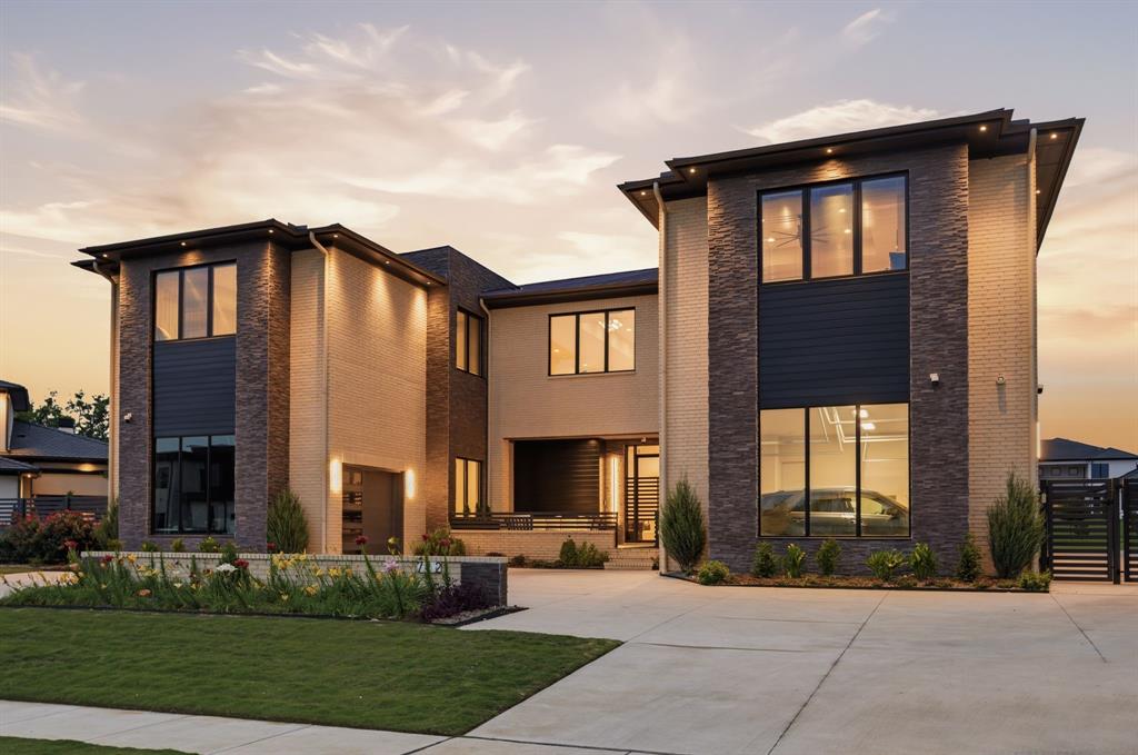 Exceptional Calais Modern Contemporary Custom Estate