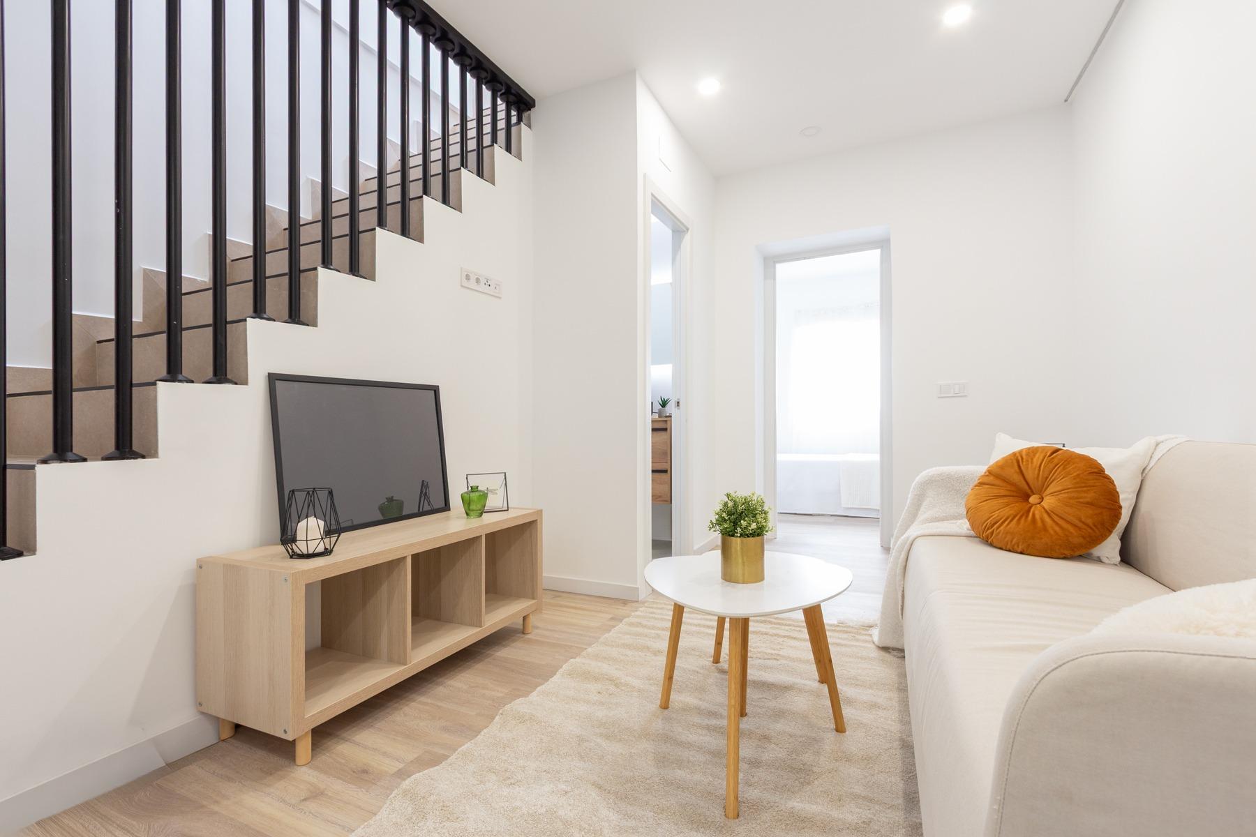 Penthouse with terrace in the heart of Triana