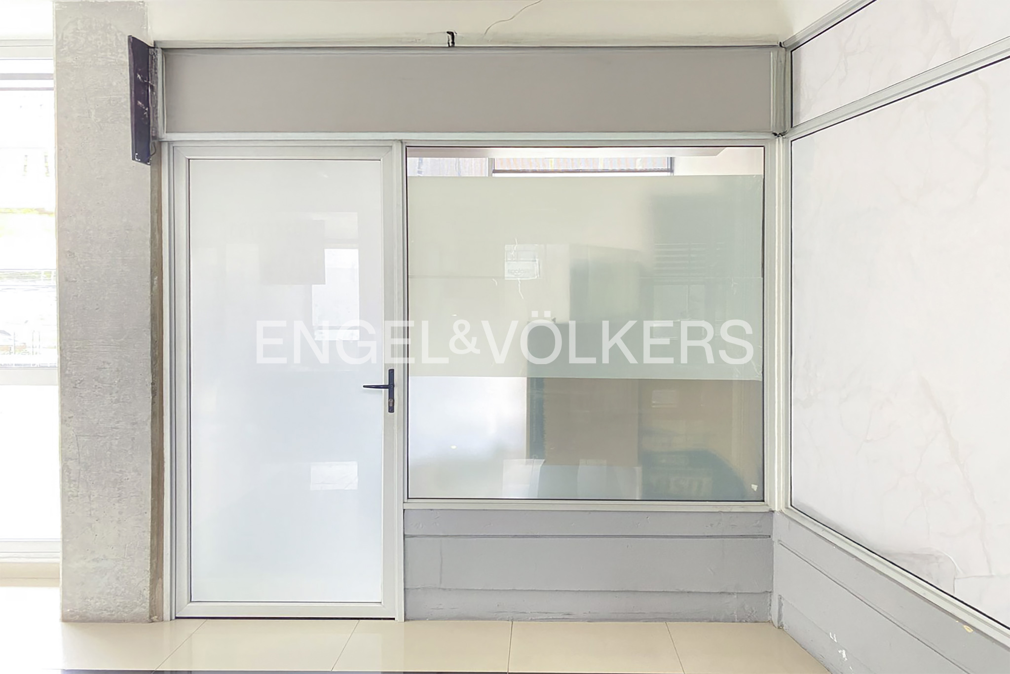 Venta de Local Oficina de 7.18 m² Rentando