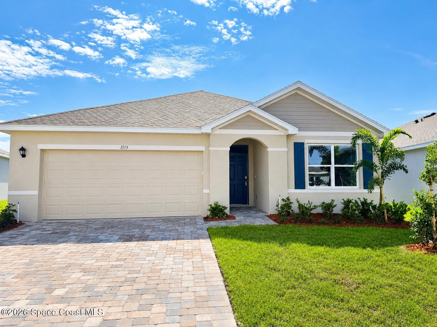 Spacious New Lakefront Home with Resort-Style Amenities