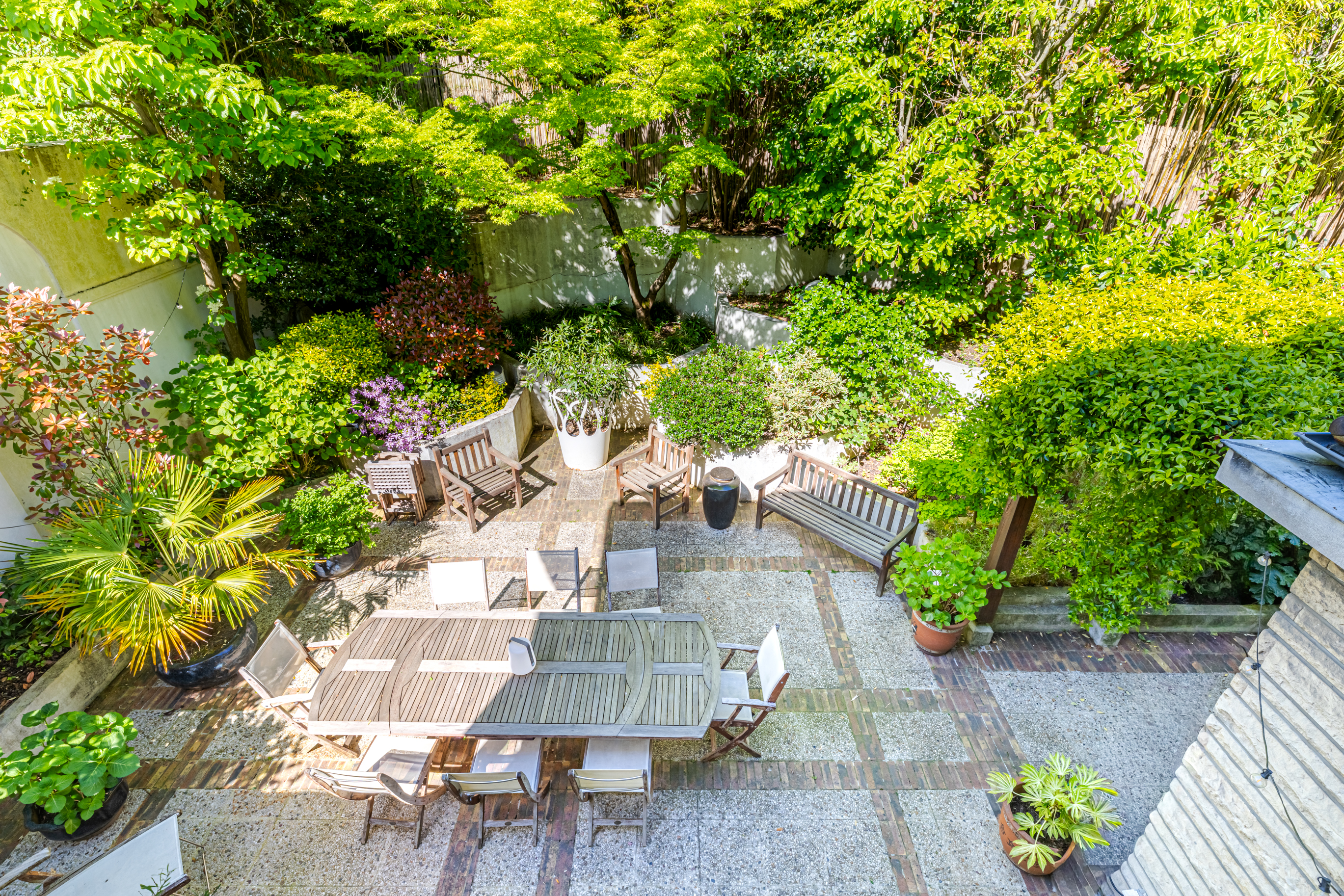 Suresnes – Elegant family and entertaining home with a view of Paris