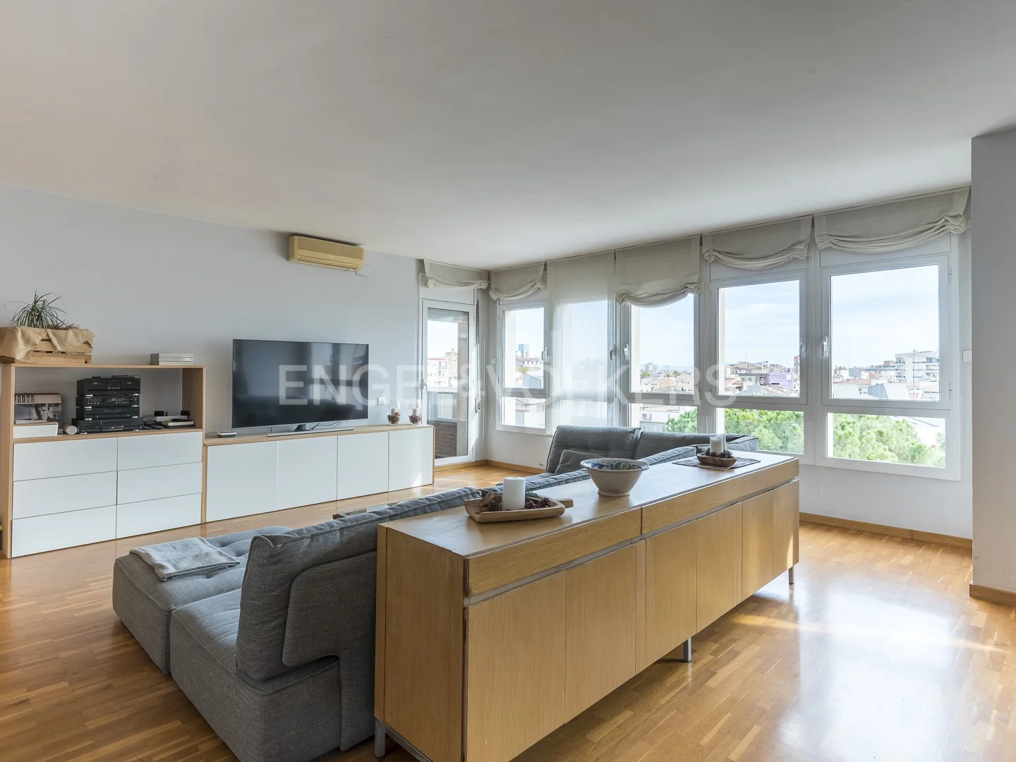Fantastic and bright flat in Creu Alta in Sabadell